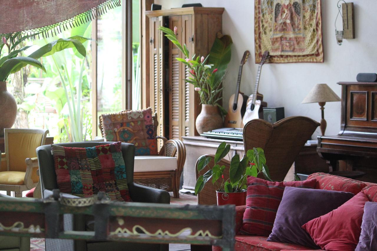 Estalagem Casa de hóspedes Camburi (Sao Paulo)